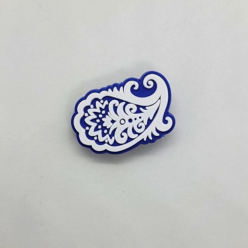 🎈5/$10🎈 CROC CHARMS.. bandana, paisley..